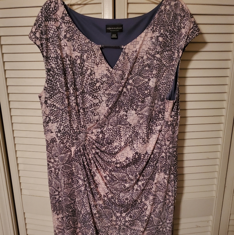 Sleeveless dress